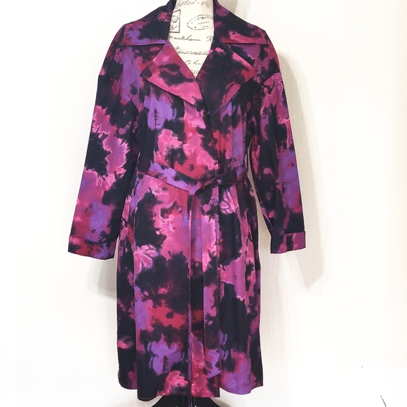 Tinsel Jackets & Blazers - NWT Tinsel trench coat, size 16-18.